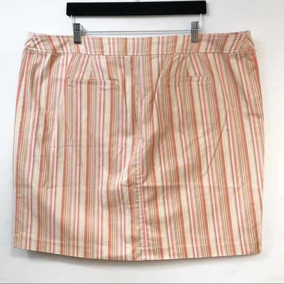Lane Bryant Striped Mini Skirt Womens Size 22 Embroidered Flower Detail - Picture 2 of 6